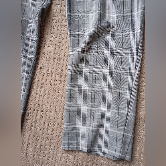 LOFT Plus Women's Classic Gray Checkered Marisa Pants - Picture 3 of 7